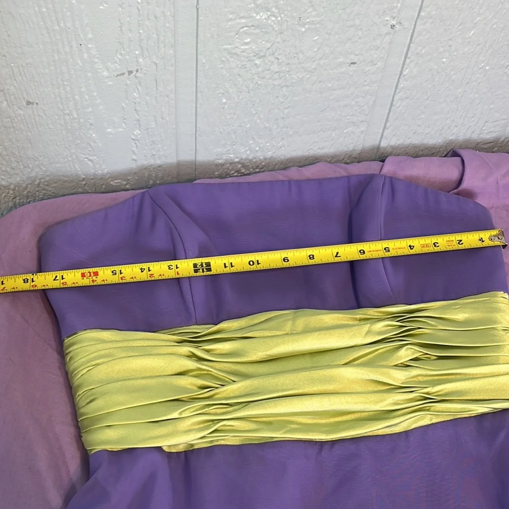 Semi formal dress size 8 - Picture 10 of 10